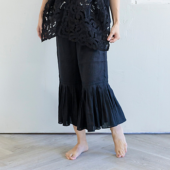 Power Inner Giow Linen ペチパンツ（ブラック）